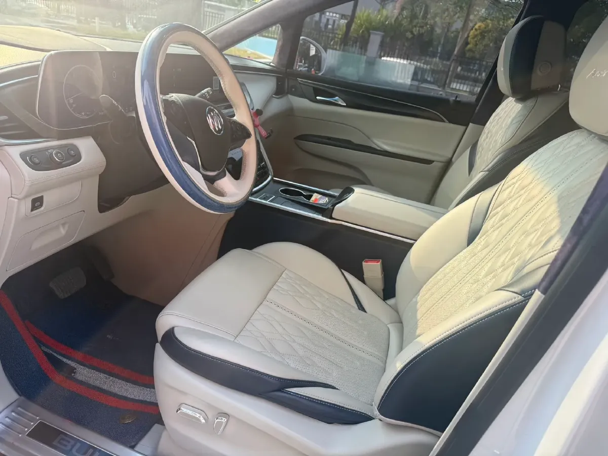 2021 Buick GL8 2.0T 237HP L4 9AT,autocango,china used car exporter,china ev exporter,chinese used car exporter,chinese used ev exporter