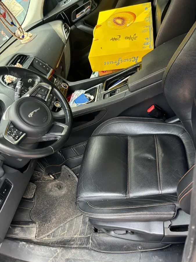 2018 Jaguar F-PACE 2.0T 250HP L4 8AT,autocango,china used car exporter,china ev exporter,chinese used car exporter,chinese used ev exporter