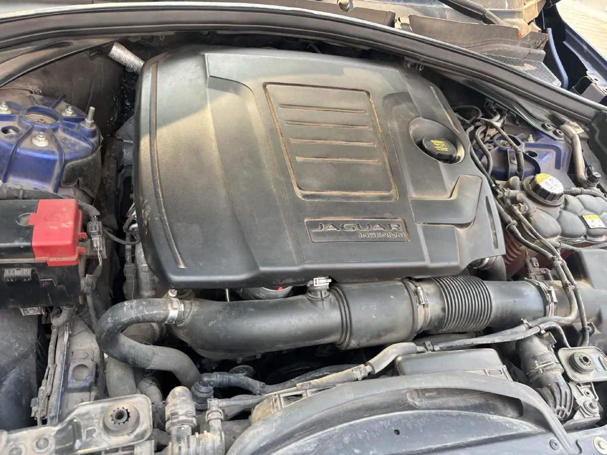 2018 Jaguar F-PACE 2.0T 250HP L4 8AT,autocango,china used car exporter,china ev exporter,chinese used car exporter,chinese used ev exporter