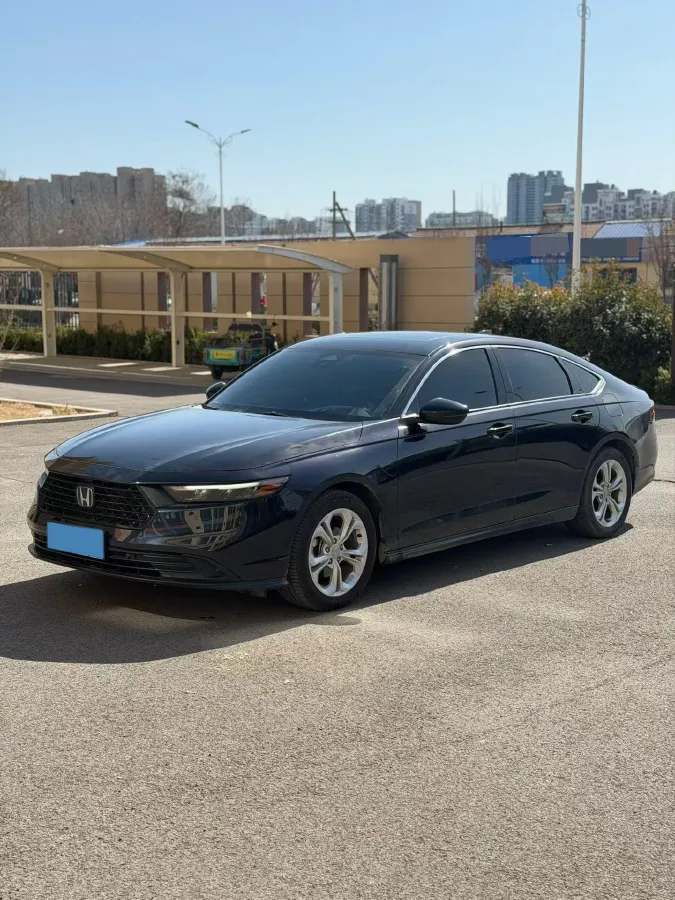 2023 Honda Accord 1.5T 192HP L4 CVT,autocango,china used car exporter,china ev exporter,chinese used car exporter,chinese used ev exporter