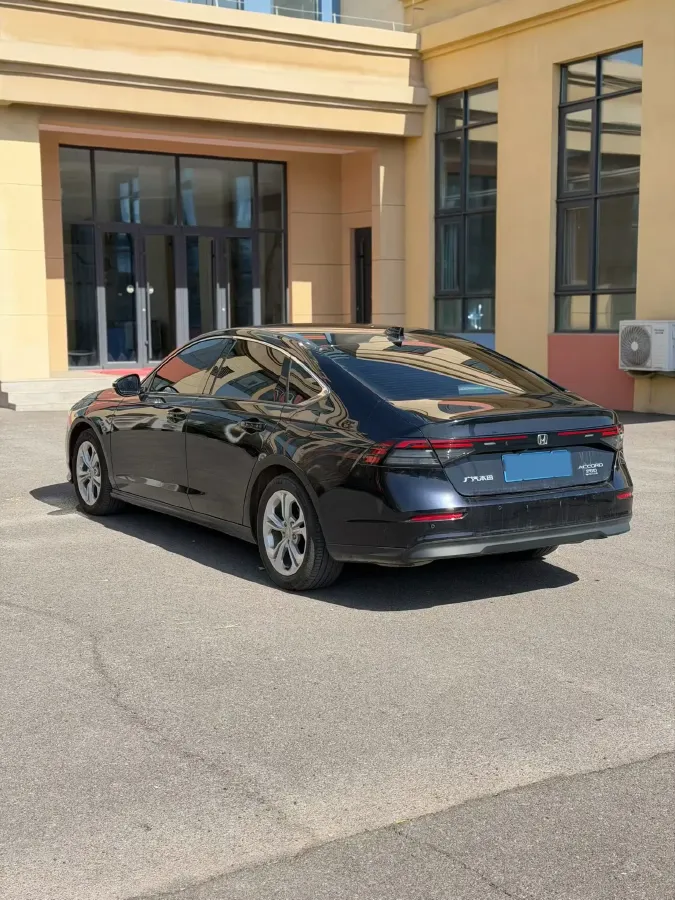 2023 Honda Accord 1.5T 192HP L4 CVT,autocango,china used car exporter,china ev exporter,chinese used car exporter,chinese used ev exporter