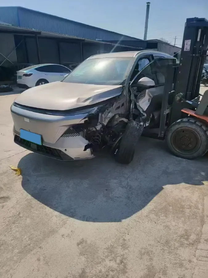 2023 Geely Galaxy L7 1.5T 163HP L4 3DHT PHEV 18.7KWH,autocango,china used car exporter,china ev exporter,chinese used car exporter,chinese used ev exporter