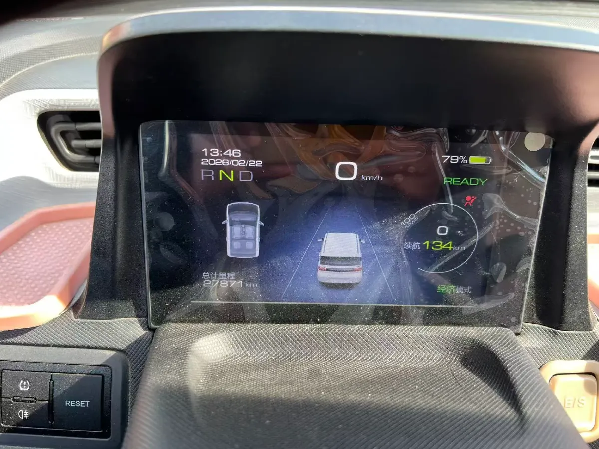 2021 WuLing HongGuang MINI EV BEV 13.9KWH,autocango,china used car exporter,china ev exporter,chinese used car exporter,chinese used ev exporter