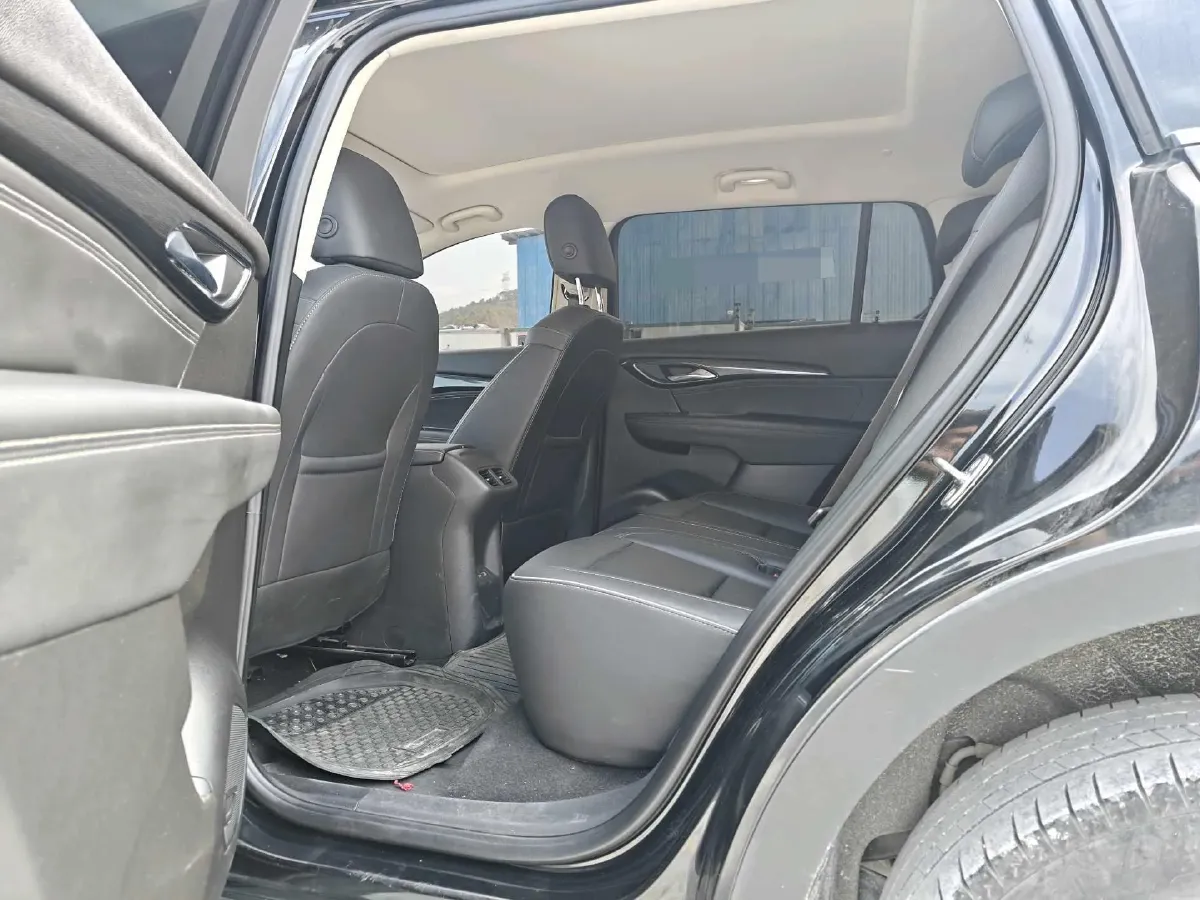 2022 Buick EnvisionPlus 2.0T 237HP L4 9AT,autocango,china used car exporter,china ev exporter,chinese used car exporter,chinese used ev exporter