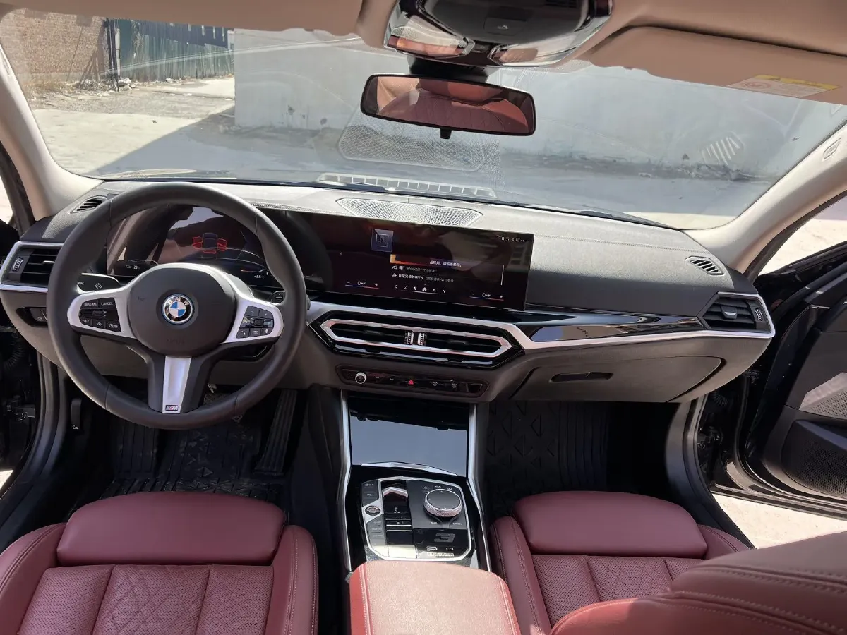 2024 BMW i3 BEV 70KWH,autocango,china used car exporter,china ev exporter,chinese used car exporter,chinese used ev exporter