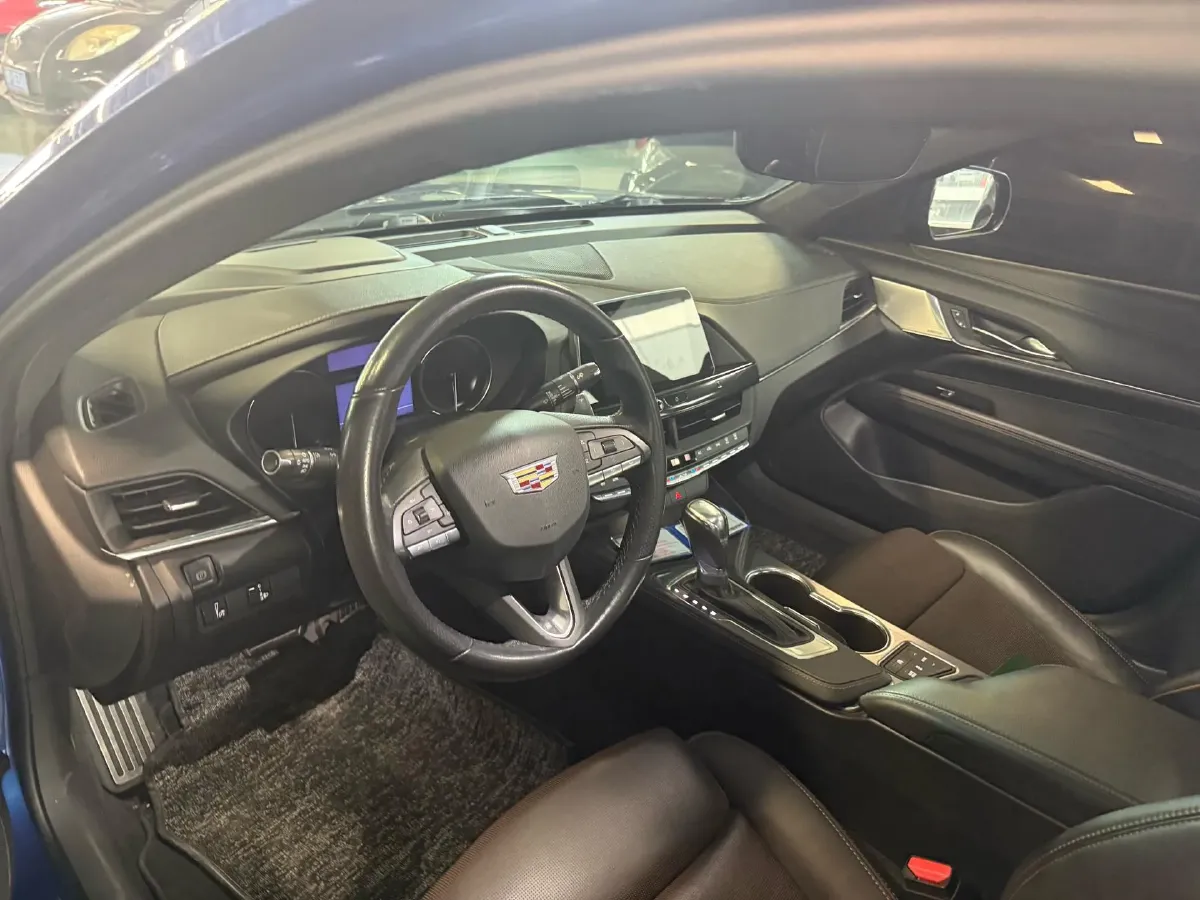 2020 Cadillac CT4 2.0T 237HP L4 8AT,autocango,china used car exporter,china ev exporter,chinese used car exporter,chinese used ev exporter