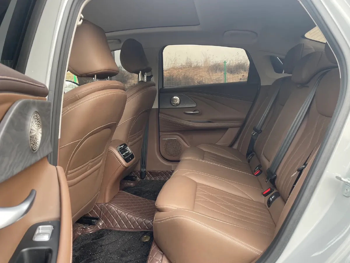 2023 Chery Arrizo 8 2.0T 254HP L4 7DCT,autocango,china used car exporter,china ev exporter,chinese used car exporter,chinese used ev exporter