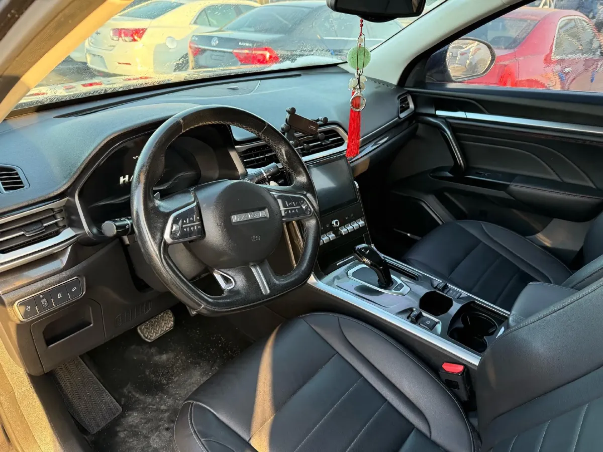 2020 Haval F5 1.5T 169HP L4 7DCT,autocango,china used car exporter,china ev exporter,chinese used car exporter,chinese used ev exporter