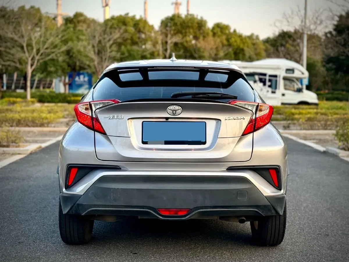 2022 Toyota Izoa 2.0L 171HP L4 CVT,autocango,china used car exporter,china ev exporter,chinese used car exporter,chinese used ev exporter