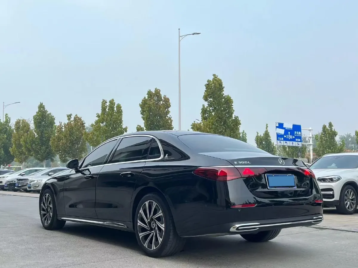 2024 Mercedes-Benz E Class 2.0T 258HP L4 9AT,autocango,china used car exporter,china ev exporter,chinese used car exporter,chinese used ev exporter