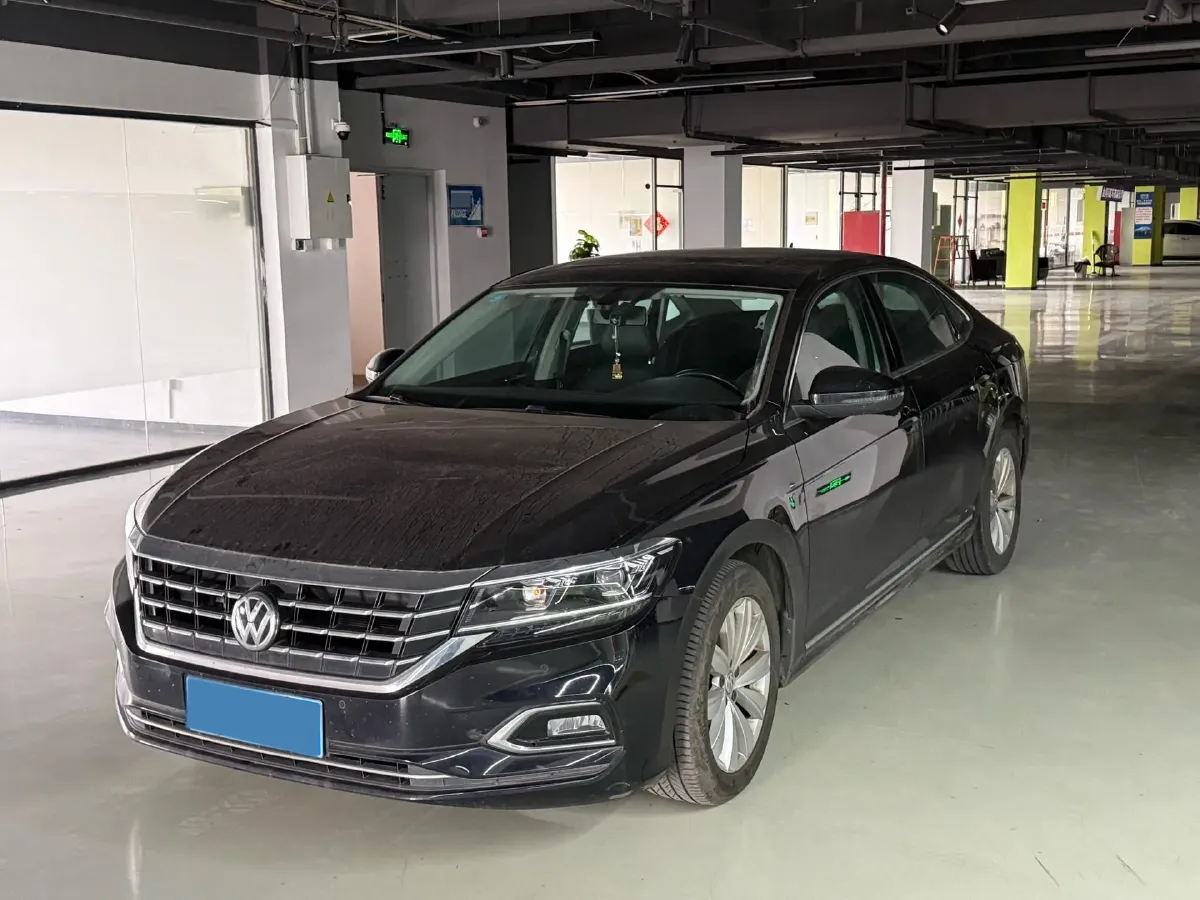 2019 Skoda Kodiak 2.0T 186HP L4 7DCT,autocango,china used car exporter,china ev exporter,chinese used car exporter,chinese used ev exporter