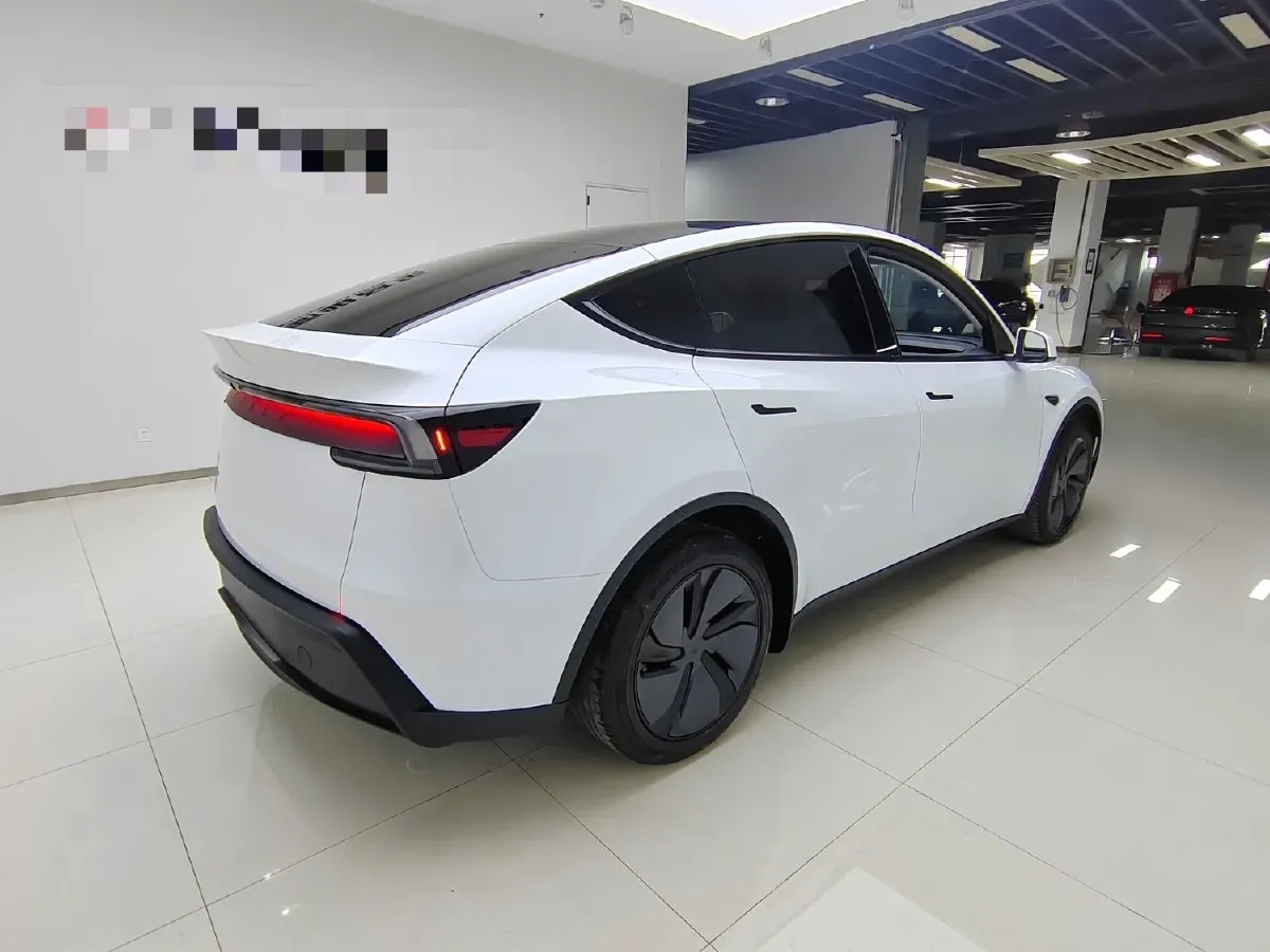 2026 Tesla Model Y BEV,autocango,china used car exporter,china ev exporter,chinese used car exporter,chinese used ev exporter