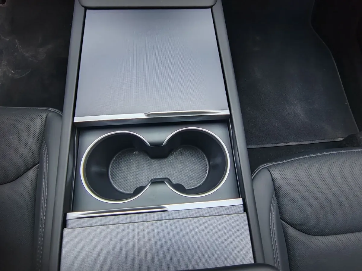 2026 Tesla Model Y BEV,autocango,china used car exporter,china ev exporter,chinese used car exporter,chinese used ev exporter