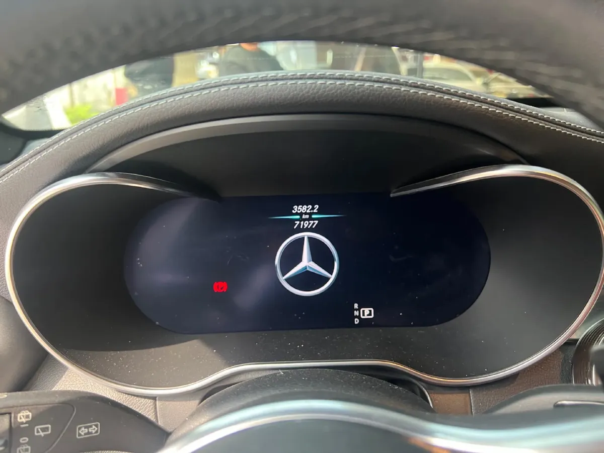 2021 Mercedes-Benz GLC Class 2.0T 258HP L4 9AT,autocango,china used car exporter,china ev exporter,chinese used car exporter,chinese used ev exporter