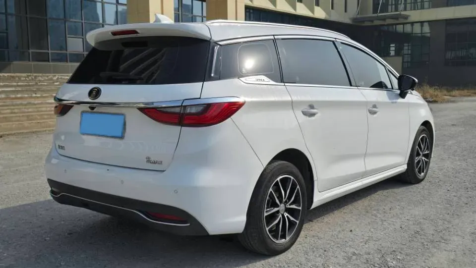 2017 BYD Song MAX 1.5T 154HP L4 6DCT,autocango,china used car exporter,china ev exporter,chinese used car exporter,chinese used ev exporter