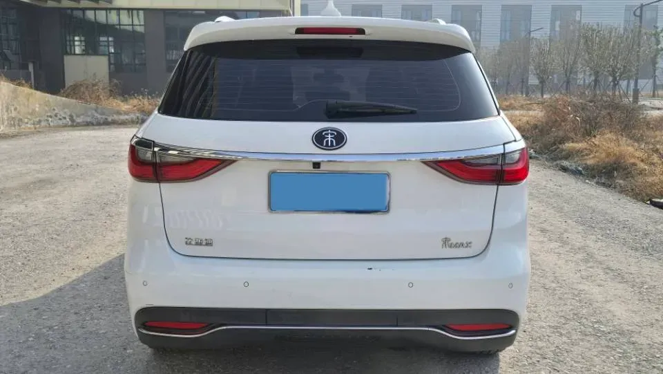 2017 BYD Song MAX 1.5T 154HP L4 6DCT,autocango,china used car exporter,china ev exporter,chinese used car exporter,chinese used ev exporter