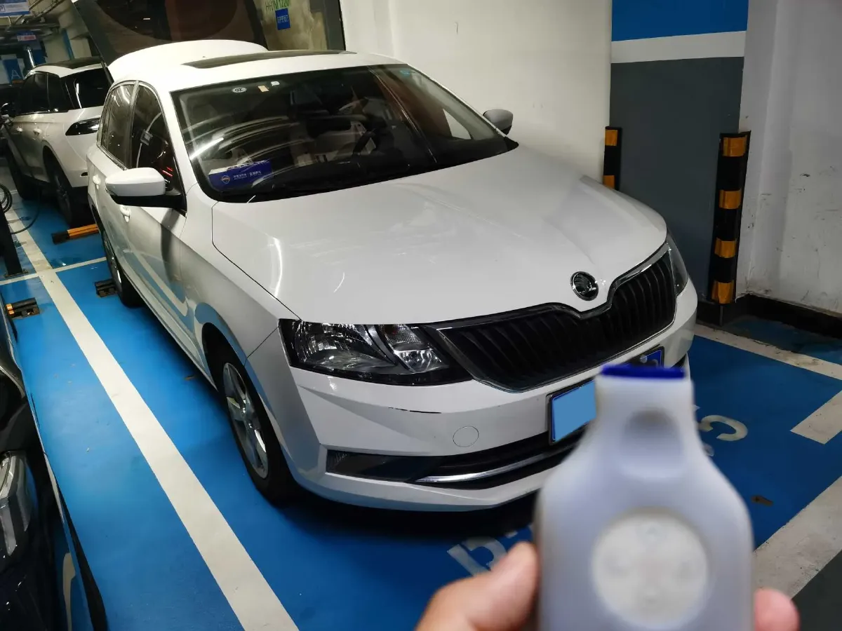 2018 Skoda Rapid Spaceback 1.6L 110HP L4 6AT,autocango,china used car exporter,china ev exporter,chinese used car exporter,chinese used ev exporter