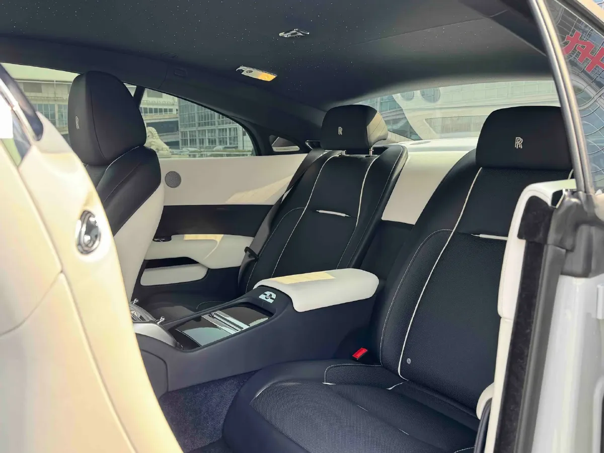 2017 Rolls-Royce Wraith 6.6T 632HP V12 8AT,autocango,china used car exporter,china ev exporter,chinese used car exporter,chinese used ev exporter