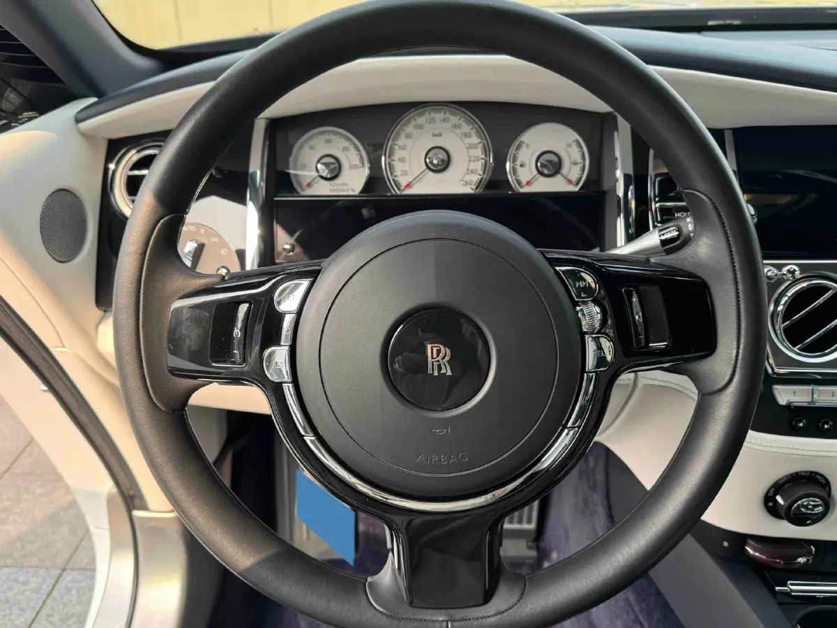 2017 Rolls-Royce Wraith 6.6T 632HP V12 8AT,autocango,china used car exporter,china ev exporter,chinese used car exporter,chinese used ev exporter