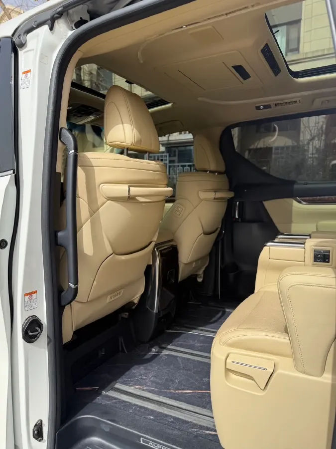 2020 Toyota Alphard 2.5L 117HP L4 E-CVT Hybrid,autocango,china used car exporter,china ev exporter,chinese used car exporter,chinese used ev exporter