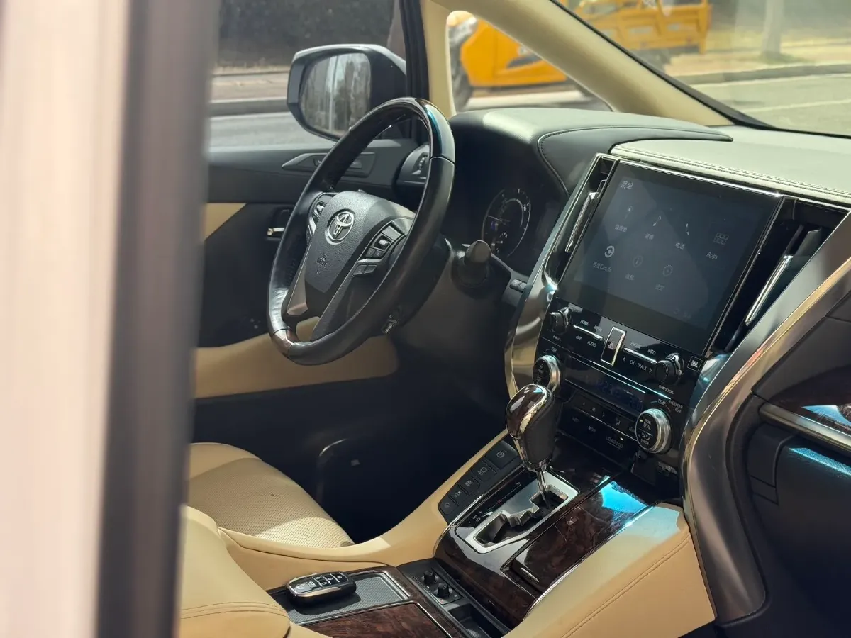 2020 Toyota Alphard 2.5L 117HP L4 E-CVT Hybrid,autocango,china used car exporter,china ev exporter,chinese used car exporter,chinese used ev exporter