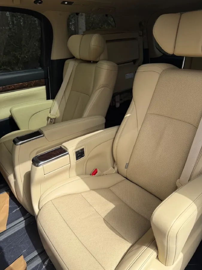 2020 Toyota Alphard 2.5L 117HP L4 E-CVT Hybrid,autocango,china used car exporter,china ev exporter,chinese used car exporter,chinese used ev exporter