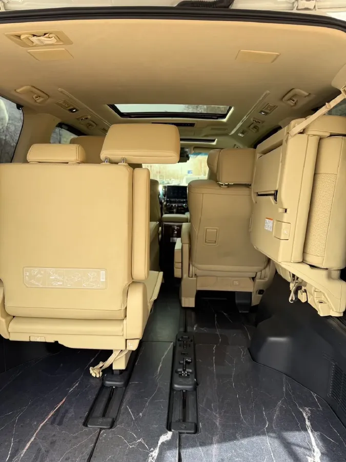 2020 Toyota Alphard 2.5L 117HP L4 E-CVT Hybrid,autocango,china used car exporter,china ev exporter,chinese used car exporter,chinese used ev exporter