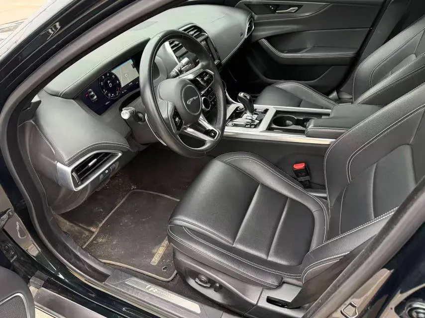 2022 Jaguar XEL 2.0T 250HP L4 8AT,autocango,china used car exporter,china ev exporter,chinese used car exporter,chinese used ev exporter