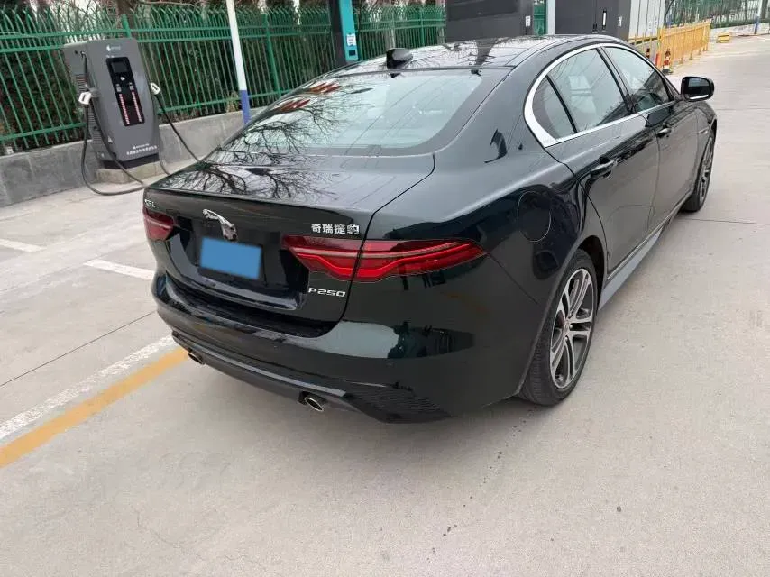 2022 Jaguar XEL 2.0T 250HP L4 8AT,autocango,china used car exporter,china ev exporter,chinese used car exporter,chinese used ev exporter