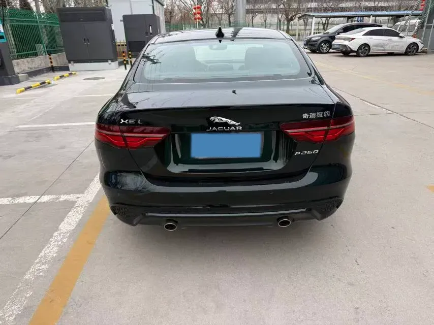 2022 Jaguar XEL 2.0T 250HP L4 8AT,autocango,china used car exporter,china ev exporter,chinese used car exporter,chinese used ev exporter