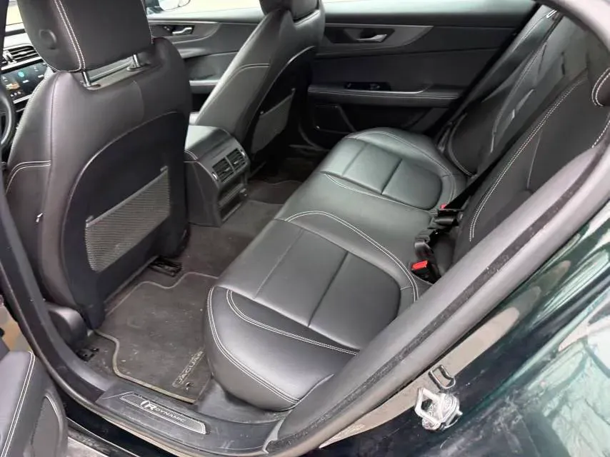 2022 Jaguar XEL 2.0T 250HP L4 8AT,autocango,china used car exporter,china ev exporter,chinese used car exporter,chinese used ev exporter