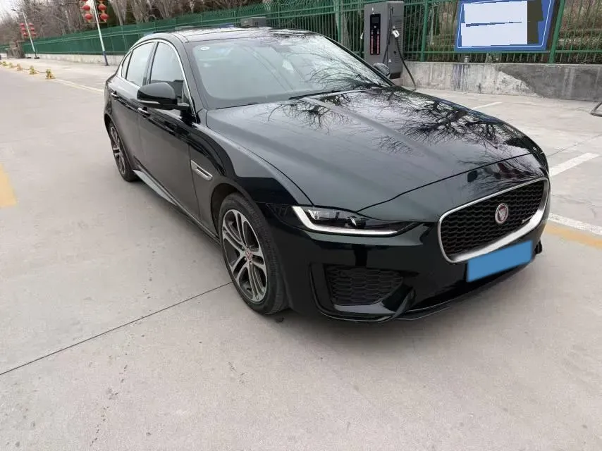 2022 Jaguar XEL 2.0T 250HP L4 8AT,autocango,china used car exporter,china ev exporter,chinese used car exporter,chinese used ev exporter