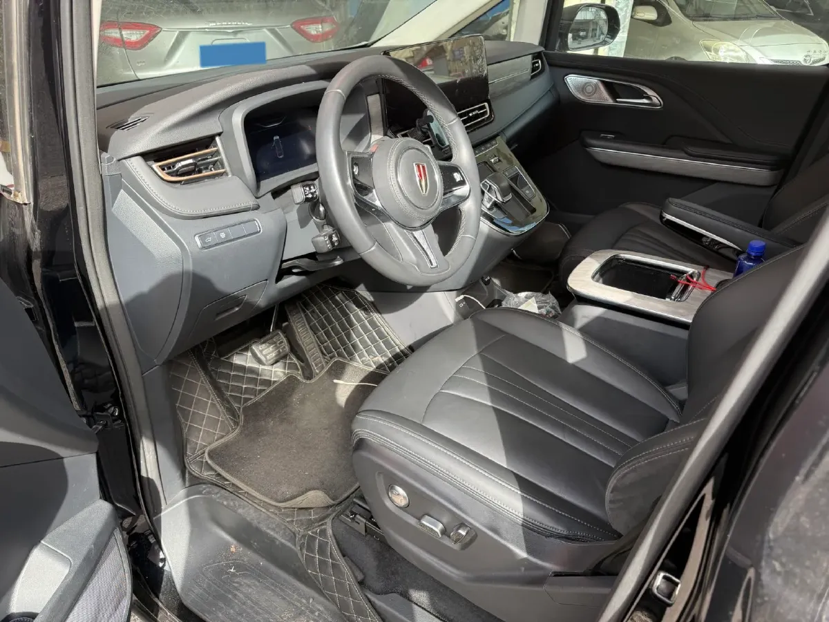 2023 HongQi HQ9 2.0T 252HP L4 8AT,autocango,china used car exporter,china ev exporter,chinese used car exporter,chinese used ev exporter