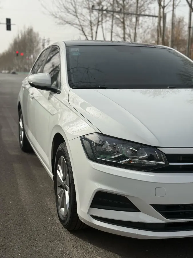 2019 Volkswagen Polo 1.5L 113HP L4 5MT,autocango,china used car exporter,china ev exporter,chinese used car exporter,chinese used ev exporter