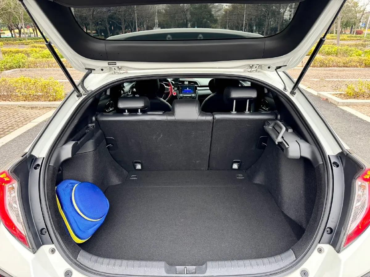 2021 Honda Civic 1.5T 177HP L4 CVT,autocango,china used car exporter,china ev exporter,chinese used car exporter,chinese used ev exporter