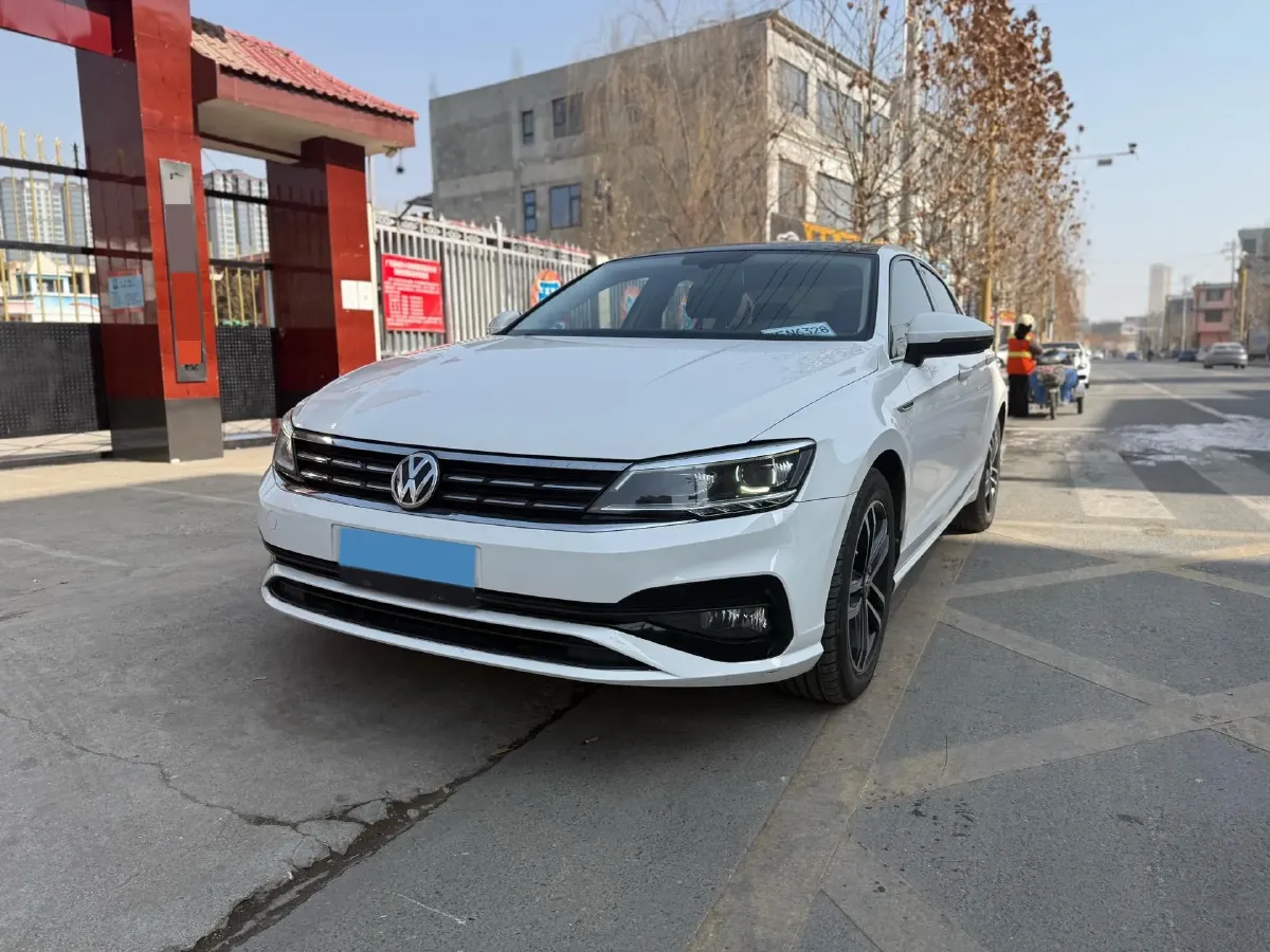 2019 Volkswagen Passat 1.4T 150HP L4 7DCT,autocango,china used car exporter,china ev exporter,chinese used car exporter,chinese used ev exporter