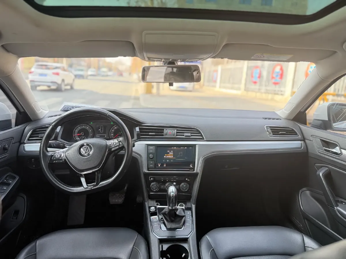 2019 Volkswagen Passat 1.4T 150HP L4 7DCT,autocango,china used car exporter,china ev exporter,chinese used car exporter,chinese used ev exporter