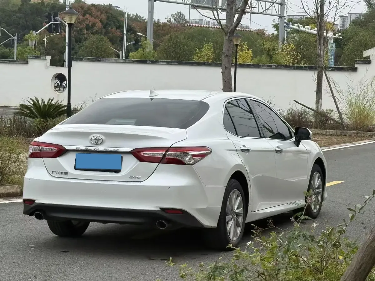 2021 Toyota Camry 2.0L 178HP L4 CVT,autocango,china used car exporter,china ev exporter,chinese used car exporter,chinese used ev exporter