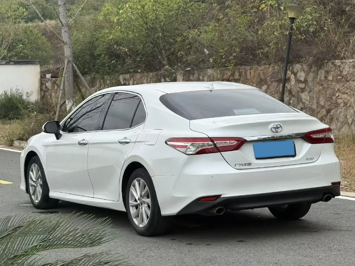 2021 Toyota Camry 2.0L 178HP L4 CVT,autocango,china used car exporter,china ev exporter,chinese used car exporter,chinese used ev exporter
