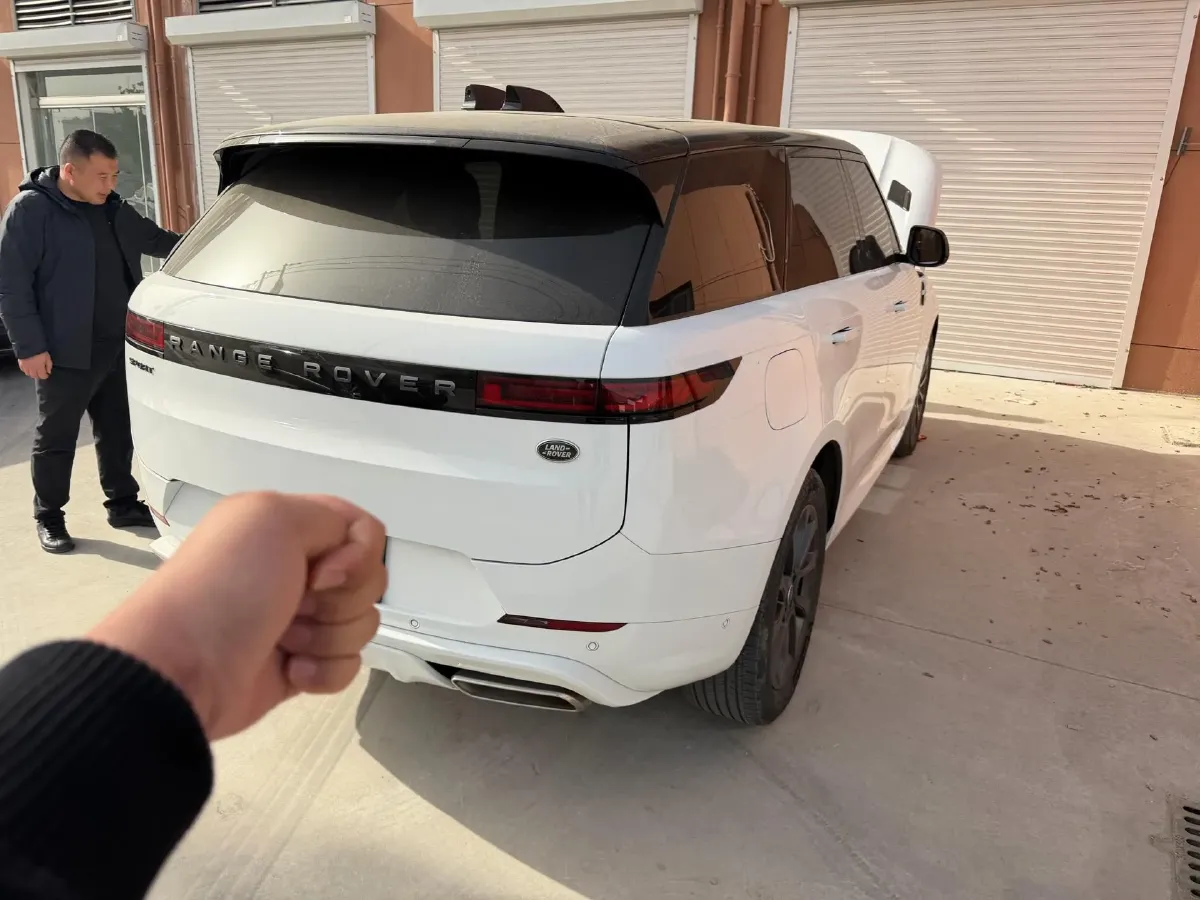 2023 Land Rover Range Rover Sport 3.0T 400HP L6 8AT,autocango,china used car exporter,china ev exporter,chinese used car exporter,chinese used ev exporter