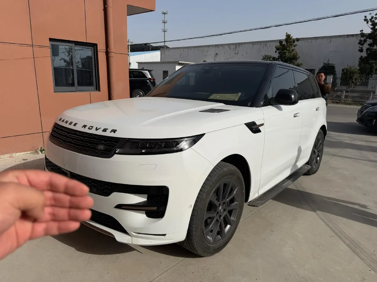 2023 Land Rover Range Rover Sport 3.0T 400HP L6 8AT,autocango,china used car exporter,china ev exporter,chinese used car exporter,chinese used ev exporter
