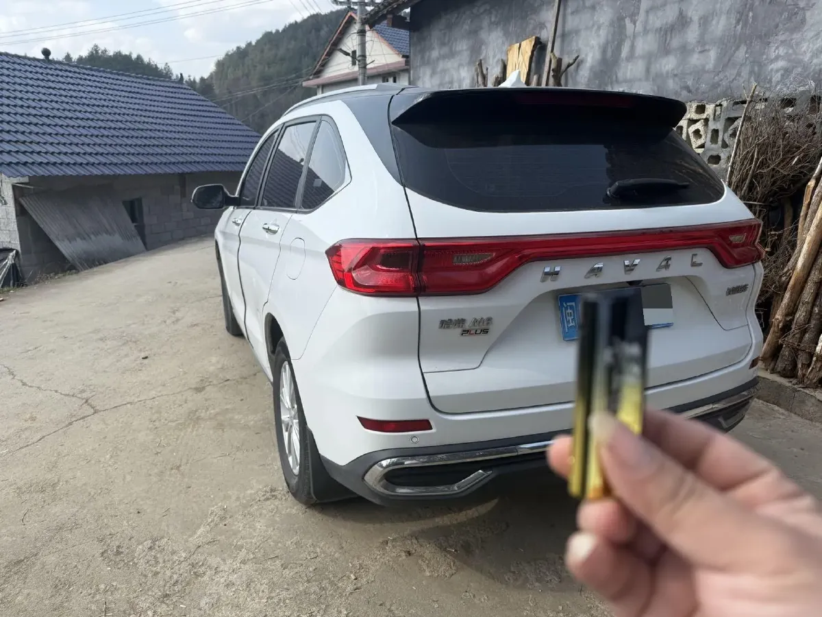 2021 Haval M6 1.5T 150HP L4 7DCT,autocango,china used car exporter,china ev exporter,chinese used car exporter,chinese used ev exporter