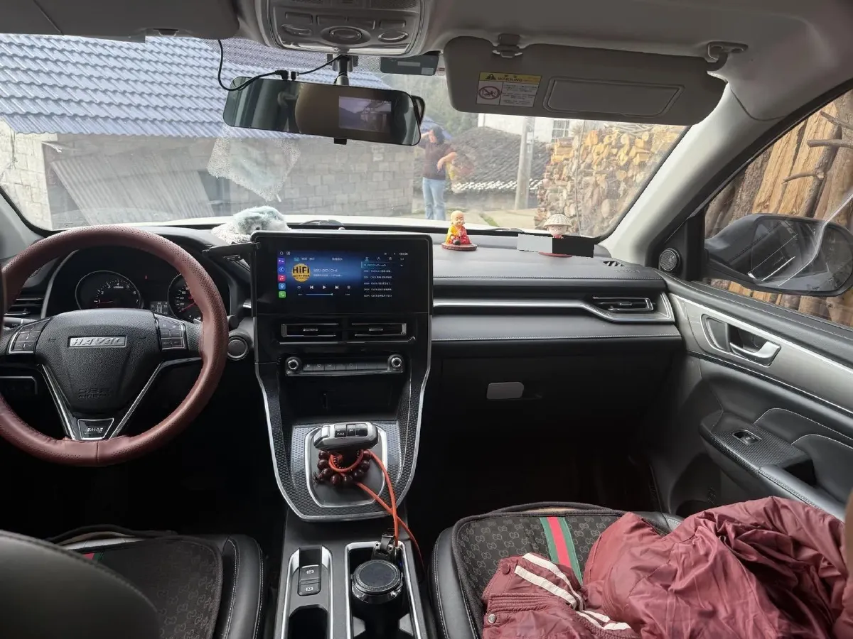 2021 Haval M6 1.5T 150HP L4 7DCT,autocango,china used car exporter,china ev exporter,chinese used car exporter,chinese used ev exporter