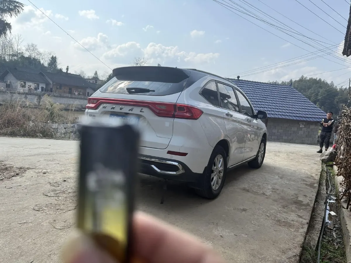 2021 Haval M6 1.5T 150HP L4 7DCT,autocango,china used car exporter,china ev exporter,chinese used car exporter,chinese used ev exporter