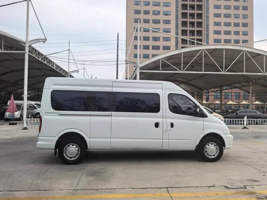 2021 MAXUS XinTu V80 2.0T 127HP L4 6MT,autocango,china used car exporter,china ev exporter,chinese used car exporter,chinese used ev exporter