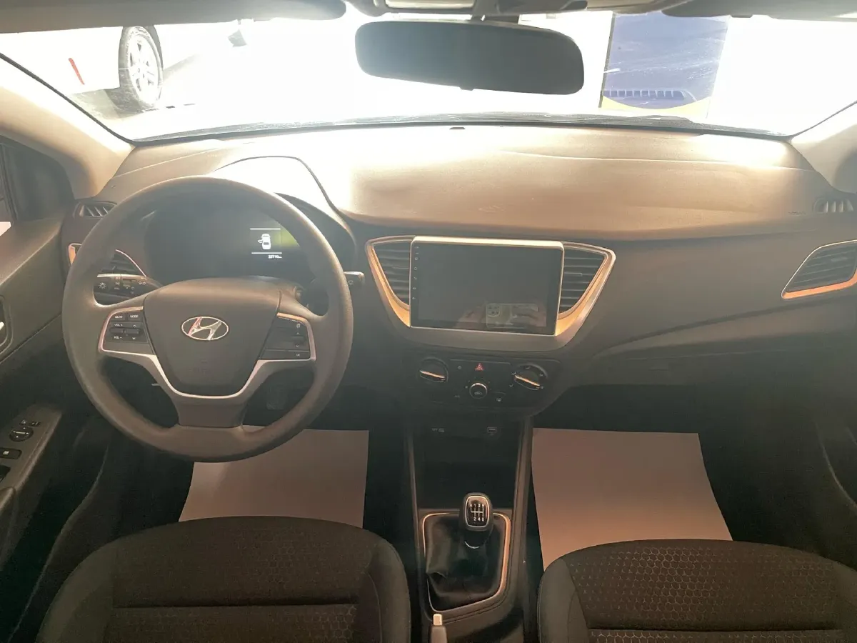 2020 Hyundai Verna 1.4L 100HP L4 6MT,autocango,china used car exporter,china ev exporter,chinese used car exporter,chinese used ev exporter