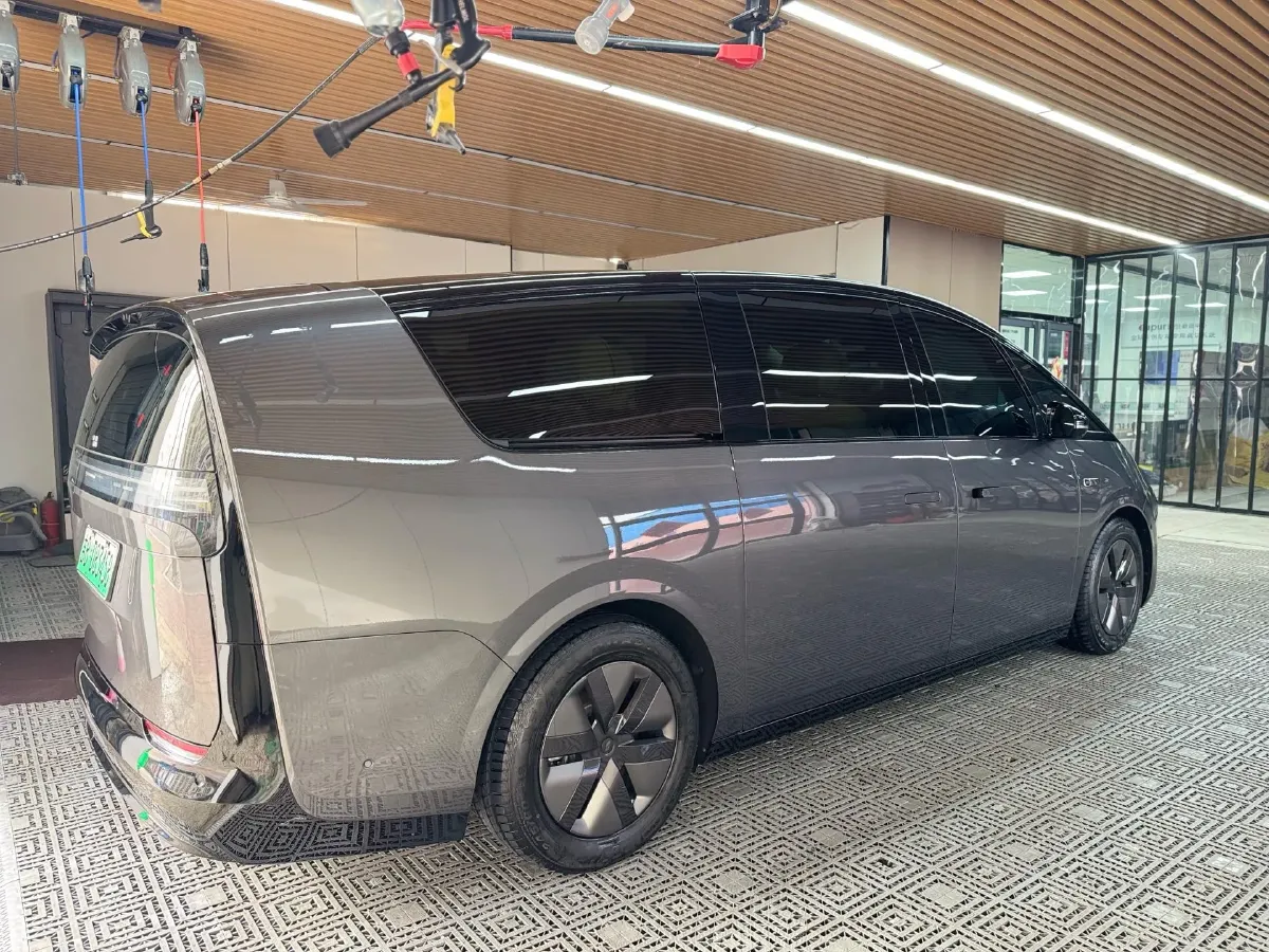 2024 Li MEGA BEV 102.7KWH,autocango,china used car exporter,china ev exporter,chinese used car exporter,chinese used ev exporter