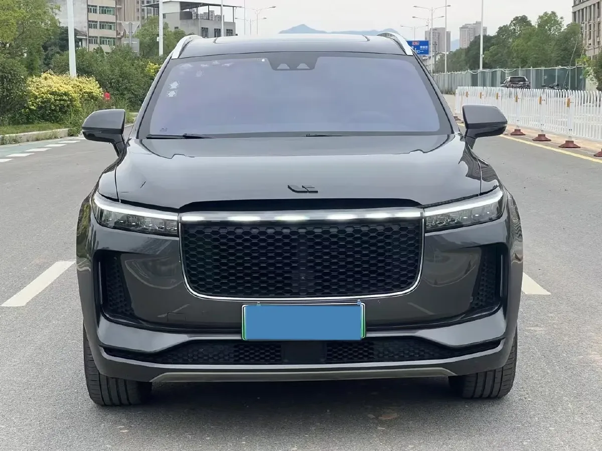 2020 Li ONE Range Extended 131HP REEV 40.5KWH,autocango,china used car exporter,china ev exporter,chinese used car exporter,chinese used ev exporter