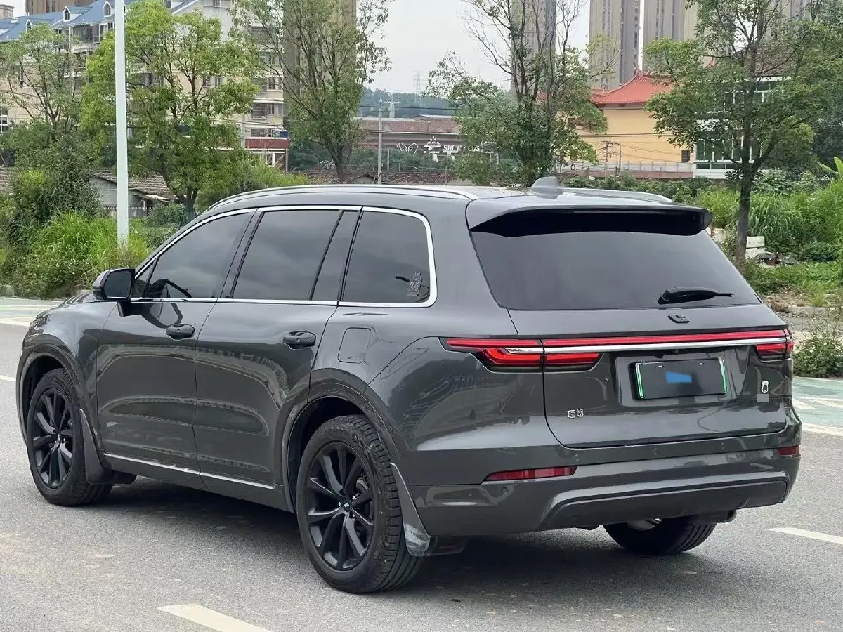 2020 Li ONE Range Extended 131HP REEV 40.5KWH,autocango,china used car exporter,china ev exporter,chinese used car exporter,chinese used ev exporter