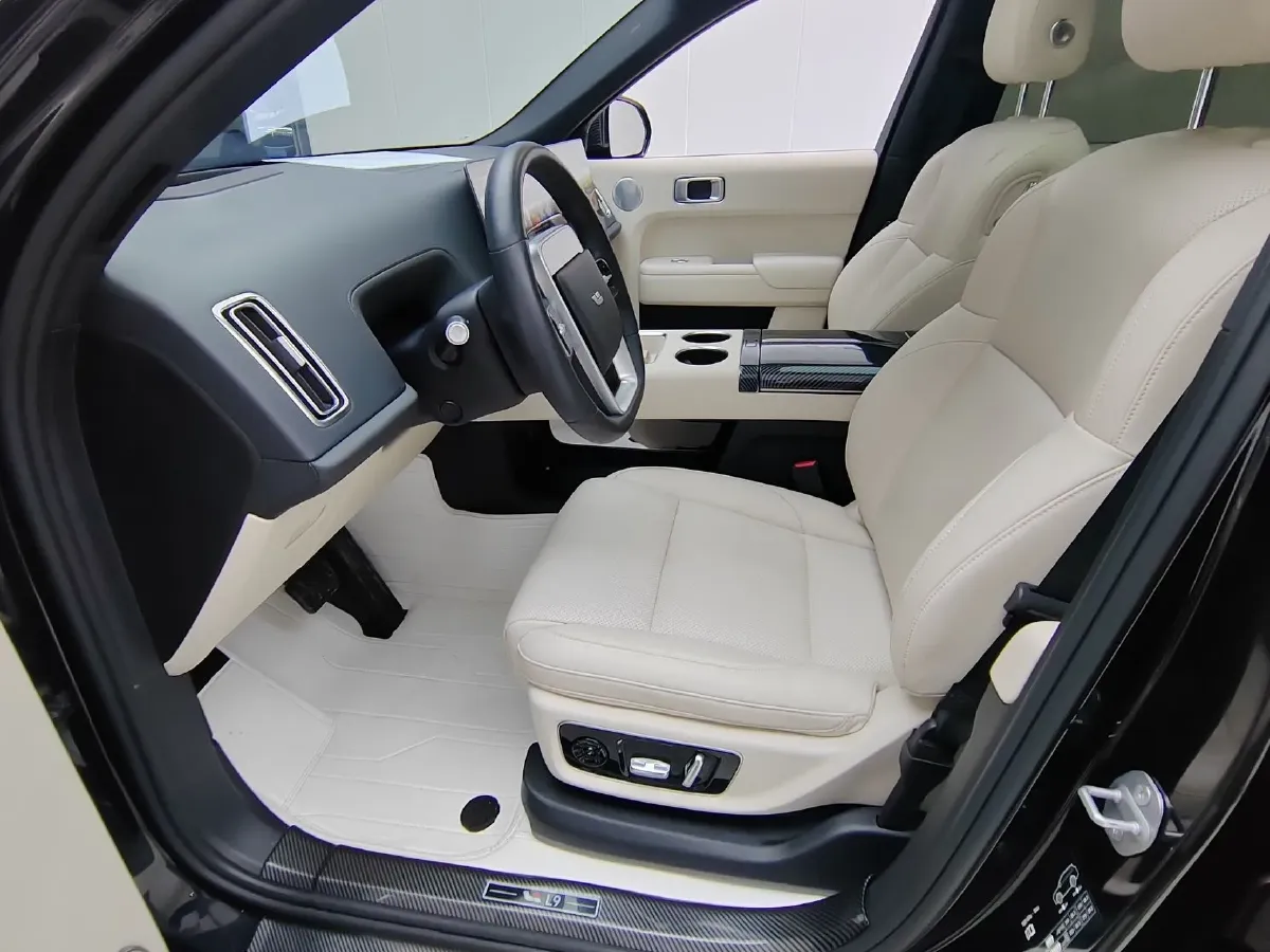 2022 Li L9 Range Extended 154HP REEV 42.6KWH,autocango,china used car exporter,china ev exporter,chinese used car exporter,chinese used ev exporter